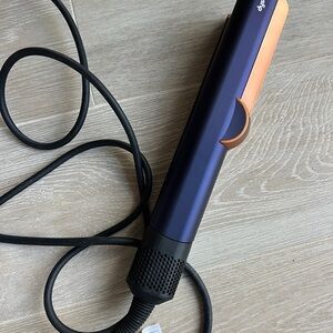 Dyson Airstrait in Purple and Copper